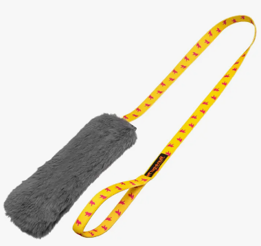 Chaser couineur en fausse fourrure avec Poignée - Tug-E-Nuff